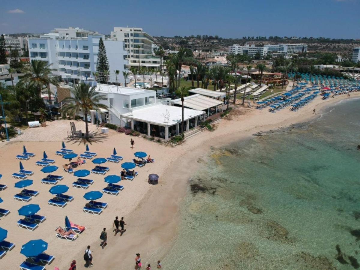 Karousos Beach Rooms Ayia Napa Bagian luar foto