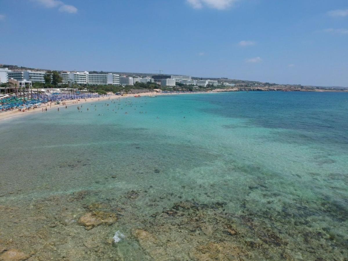Karousos Beach Rooms Ayia Napa Bagian luar foto